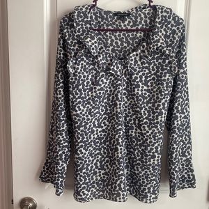 Banana Republic blouse. NWOT. Never worn.